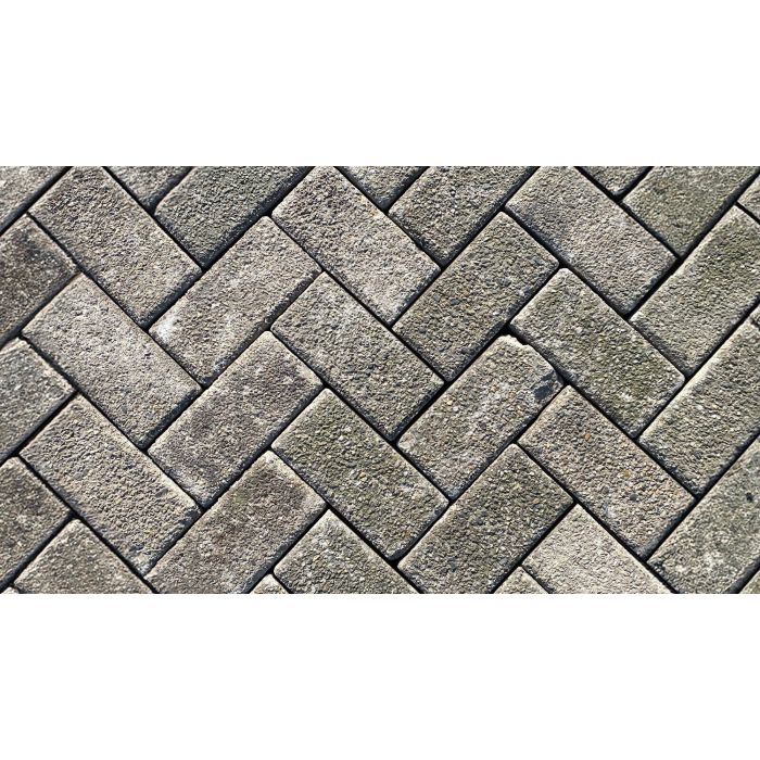 Gebruikte beton keiformaat 7cm gebruikt grijs (op pallet)